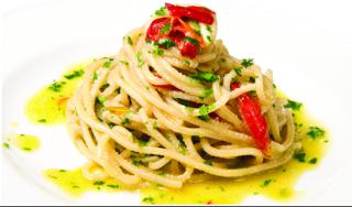 Spaghetti aglio olio peperoncino