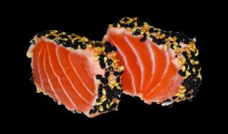 Salmon tataki