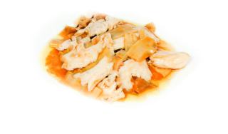 Pollo con bambu e funghi